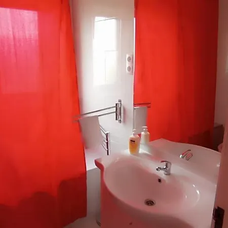 Delta Marina Center Apartment *